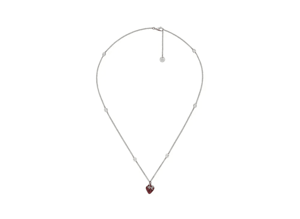 Gucci. Кольє Interlocking G with Strawberry, срібло