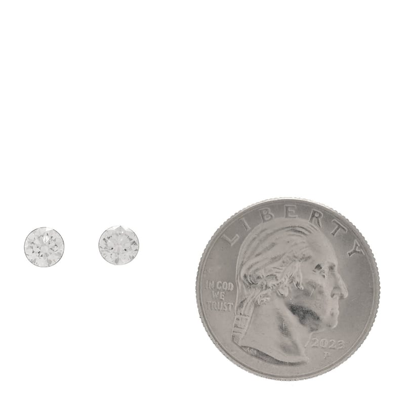 X PHARRELL платина Metal діамант 1.17ctw TItan Stud сережки