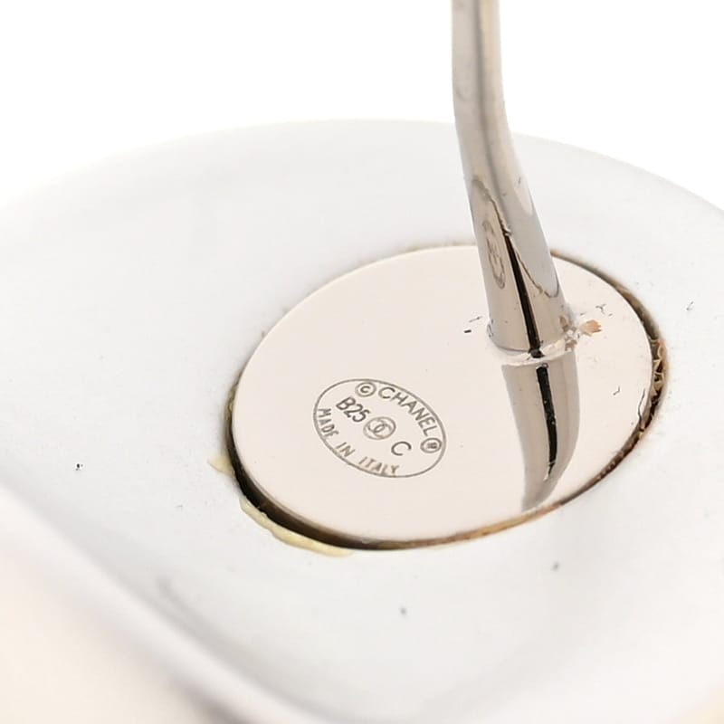 Resin Metal CC Stud сережки срібло Pearly білий