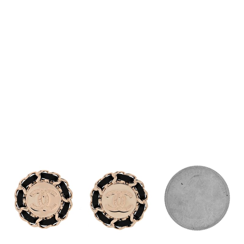 Crystal Lambskin ланцюг CC Stud сережки чорний золото
